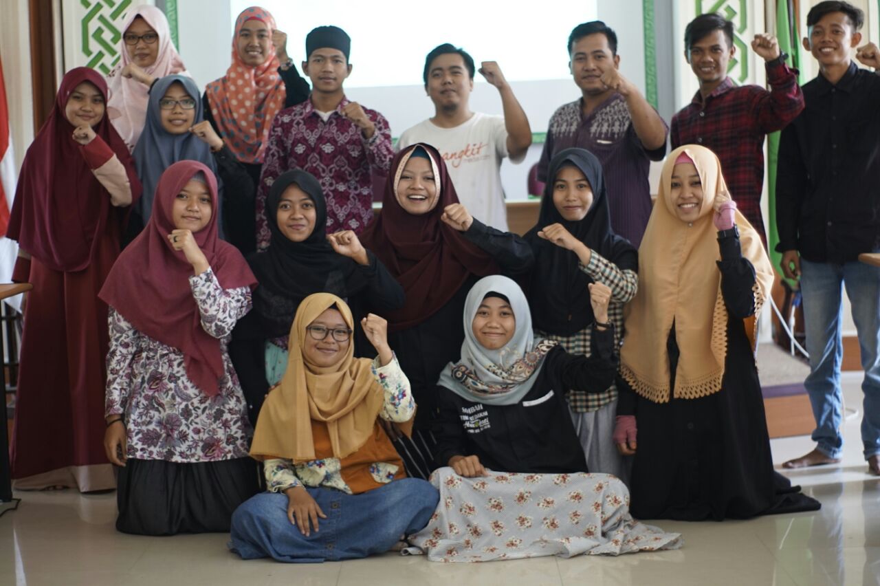 Rokhim Sebarkan Semangat Menulis Melaui PJTD